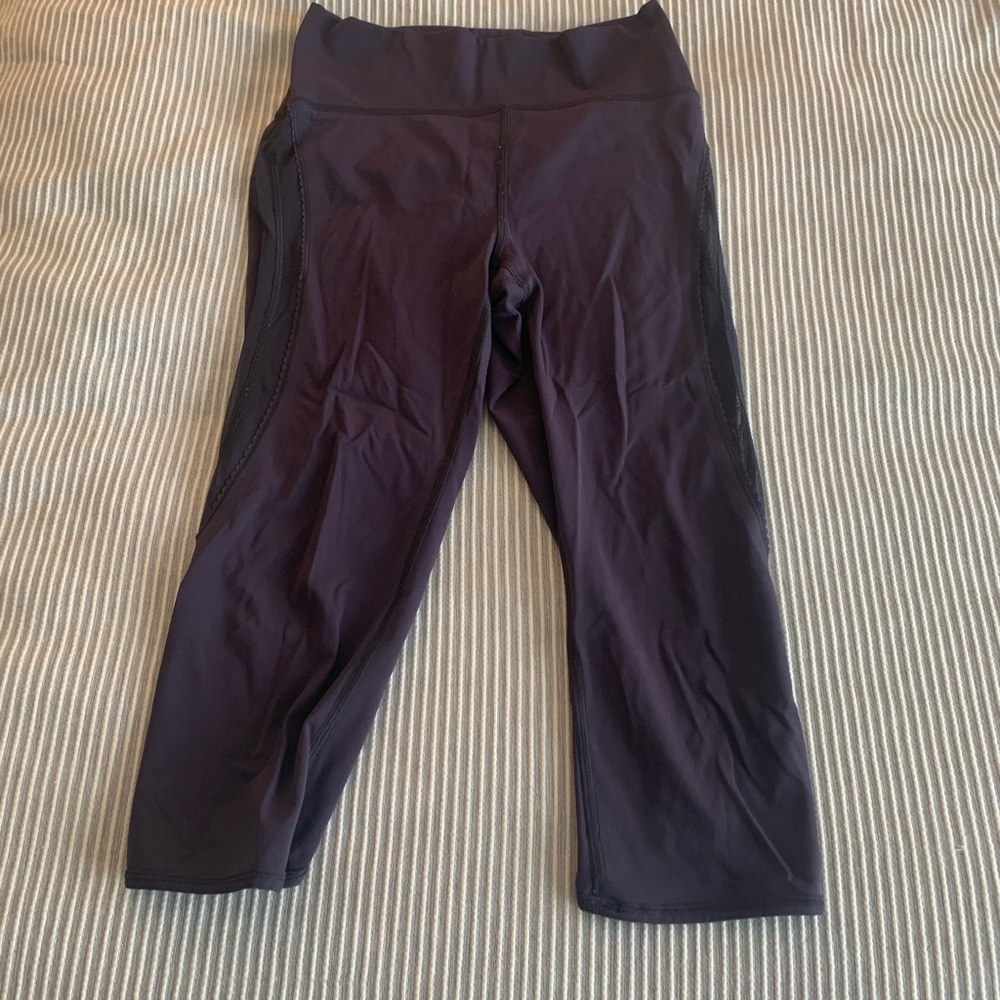 Lululemon purple Capri leggings